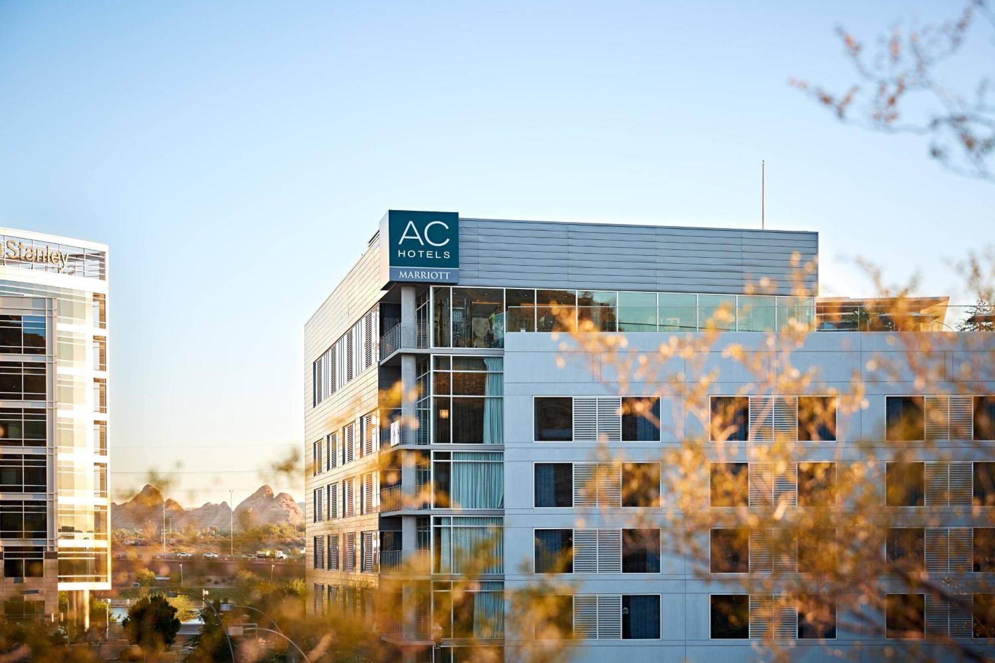 Ac Hotel By Marriott Phoenix Tempe/Downtown Exterior photo